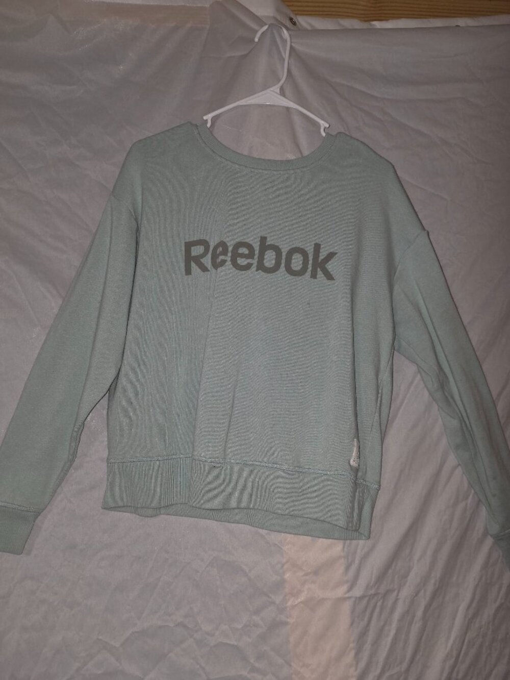 Women's Reebox sweatshirt - light green - Size Medium